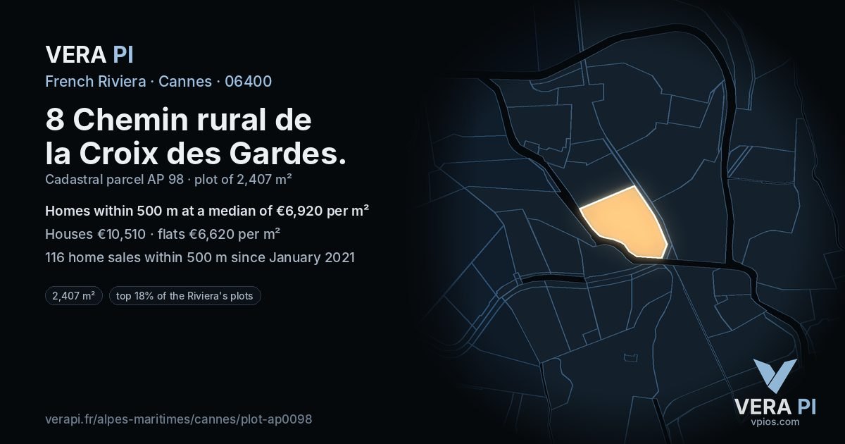 8 Chemin rural de la Croix des Gardes, Cannes at night – the plot lit, the parcels around coloured by the prices near them