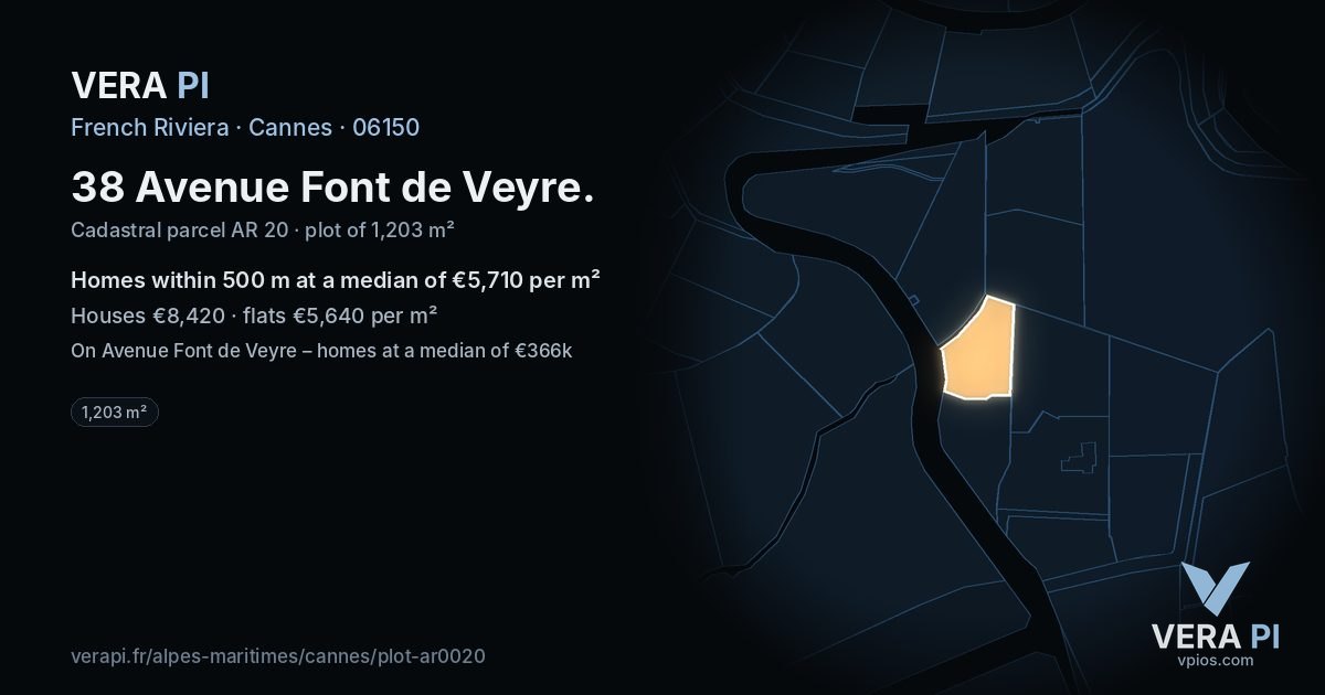 38 Avenue Font de Veyre, Cannes at night – the plot lit, the parcels around coloured by the prices near them