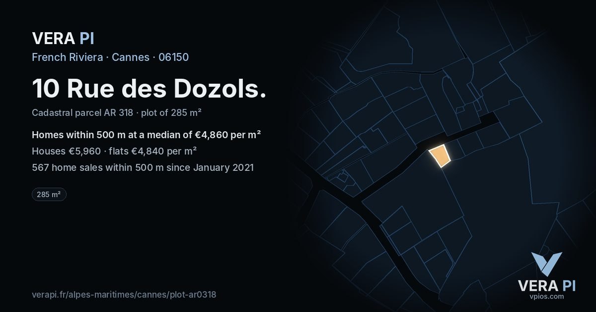 10 Rue des Dozols, Cannes at night – the plot lit, the parcels around coloured by the prices near them