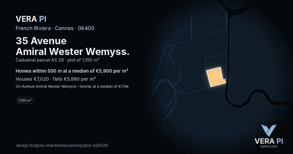 35 Avenue Amiral Wester Wemyss, Cannes at night – the plot lit, the parcels around coloured by the prices near them