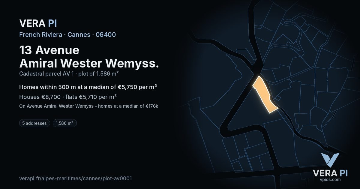 13 Avenue Amiral Wester Wemyss, Cannes at night – the plot lit, the parcels around coloured by the prices near them