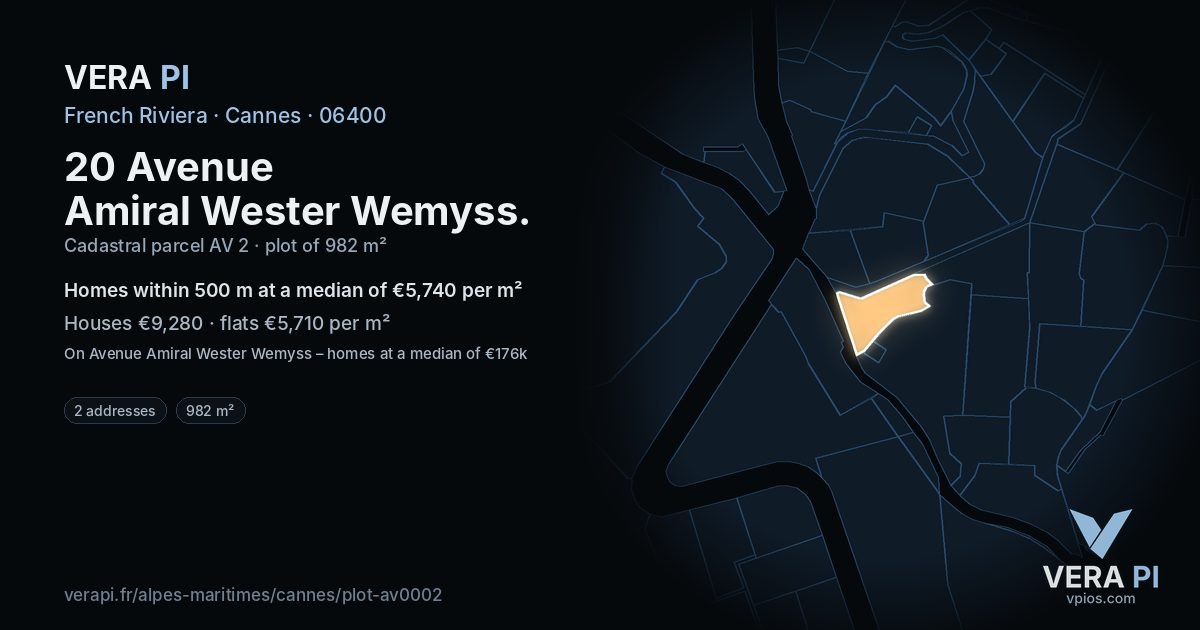20 Avenue Amiral Wester Wemyss, Cannes at night – the plot lit, the parcels around coloured by the prices near them