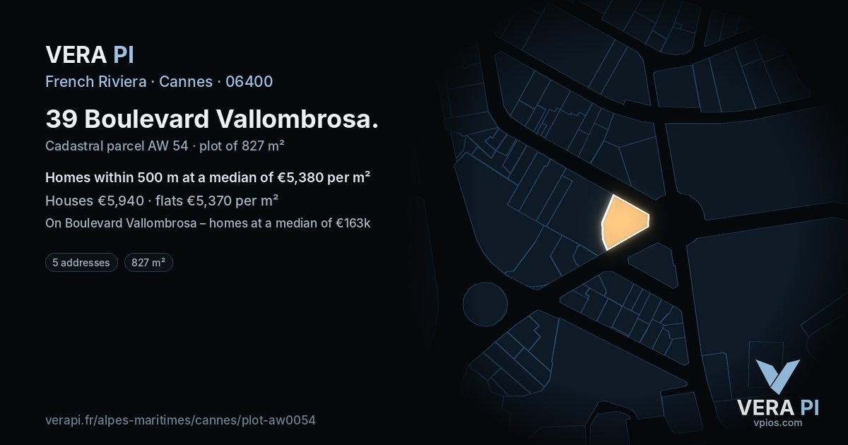 39 Boulevard Vallombrosa, Cannes at night – the plot lit, the parcels around coloured by the prices near them