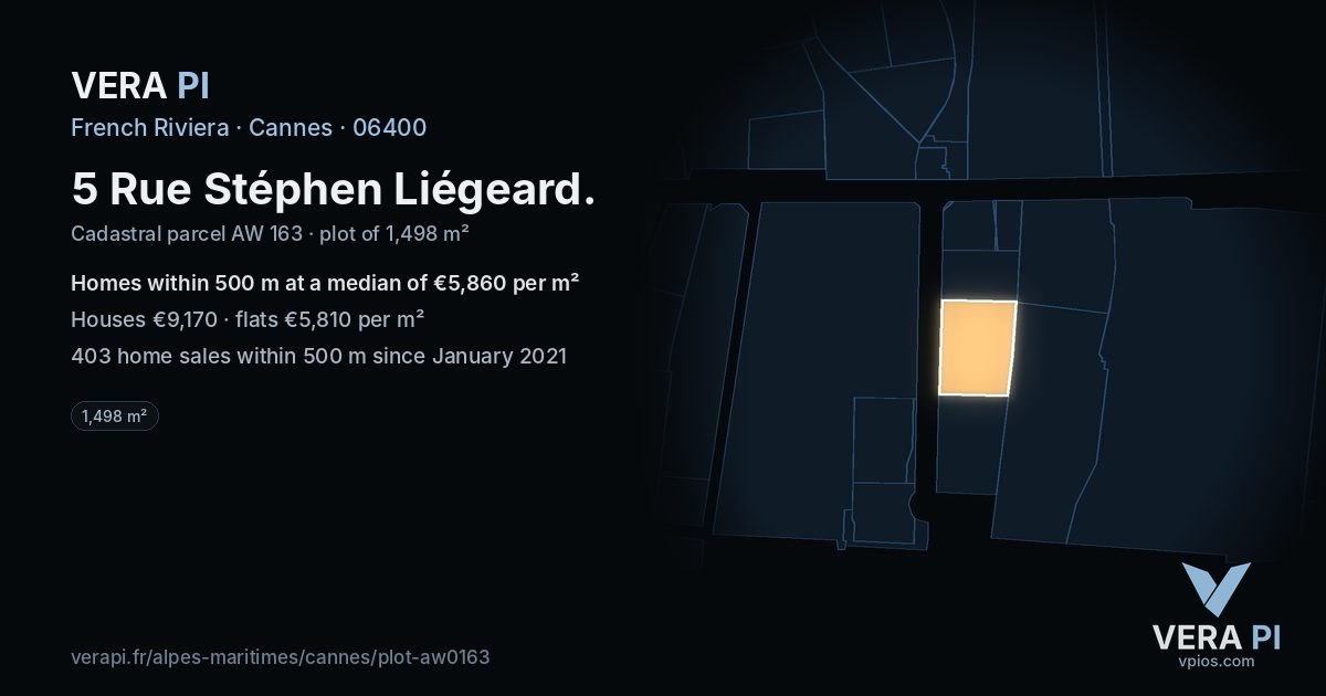 5 Rue Stéphen Liégeard, Cannes at night – the plot lit, the parcels around coloured by the prices near them