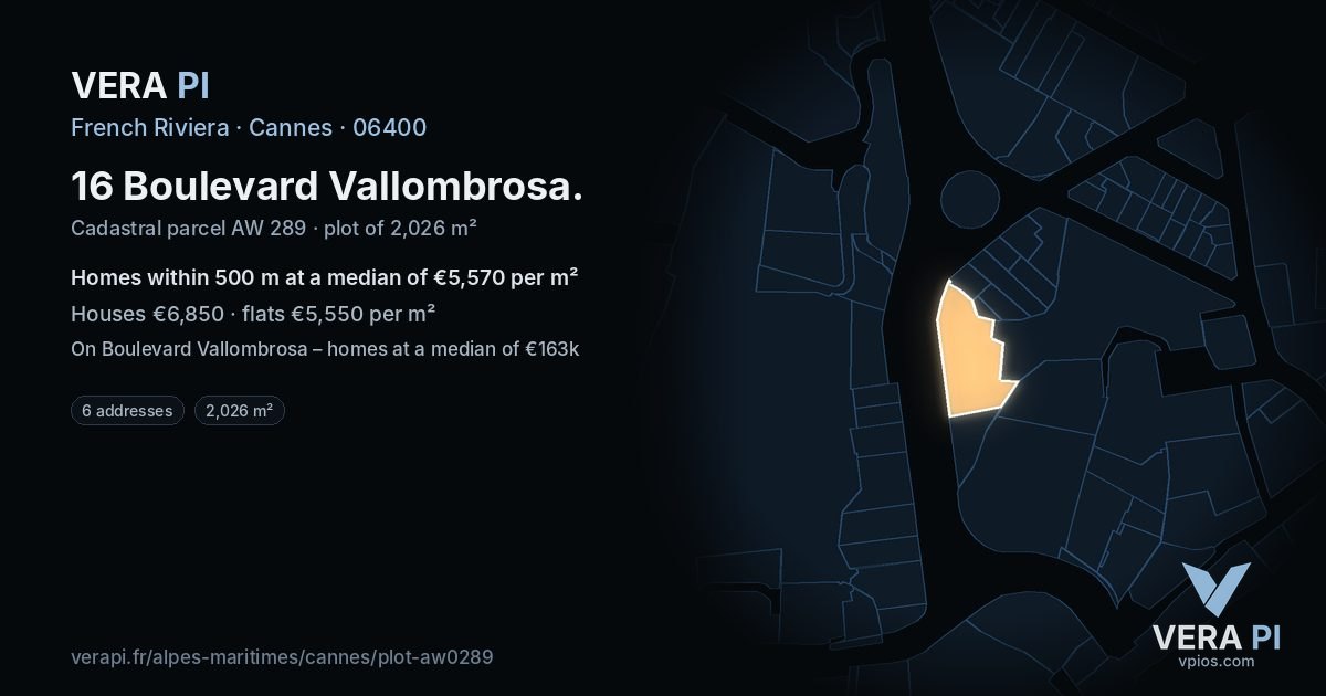 16 Boulevard Vallombrosa, Cannes at night – the plot lit, the parcels around coloured by the prices near them