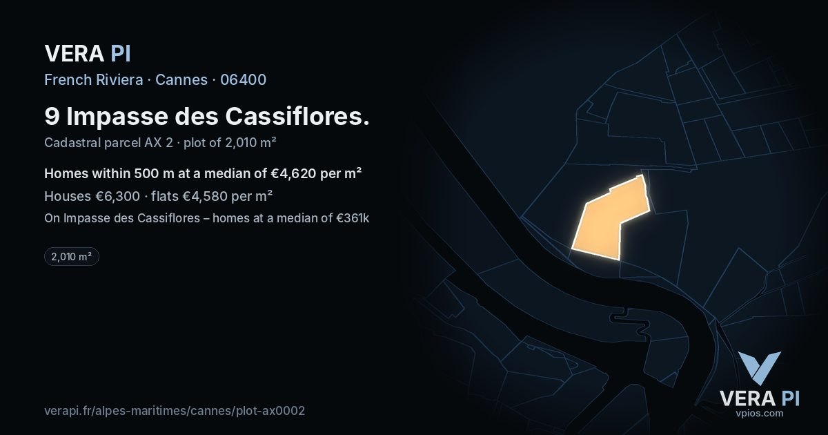 9 Impasse des Cassiflores, Cannes at night – the plot lit, the parcels around coloured by the prices near them