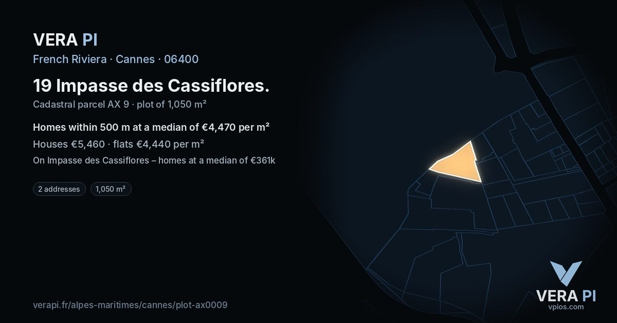 19 Impasse des Cassiflores, Cannes at night – the plot lit, the parcels around coloured by the prices near them