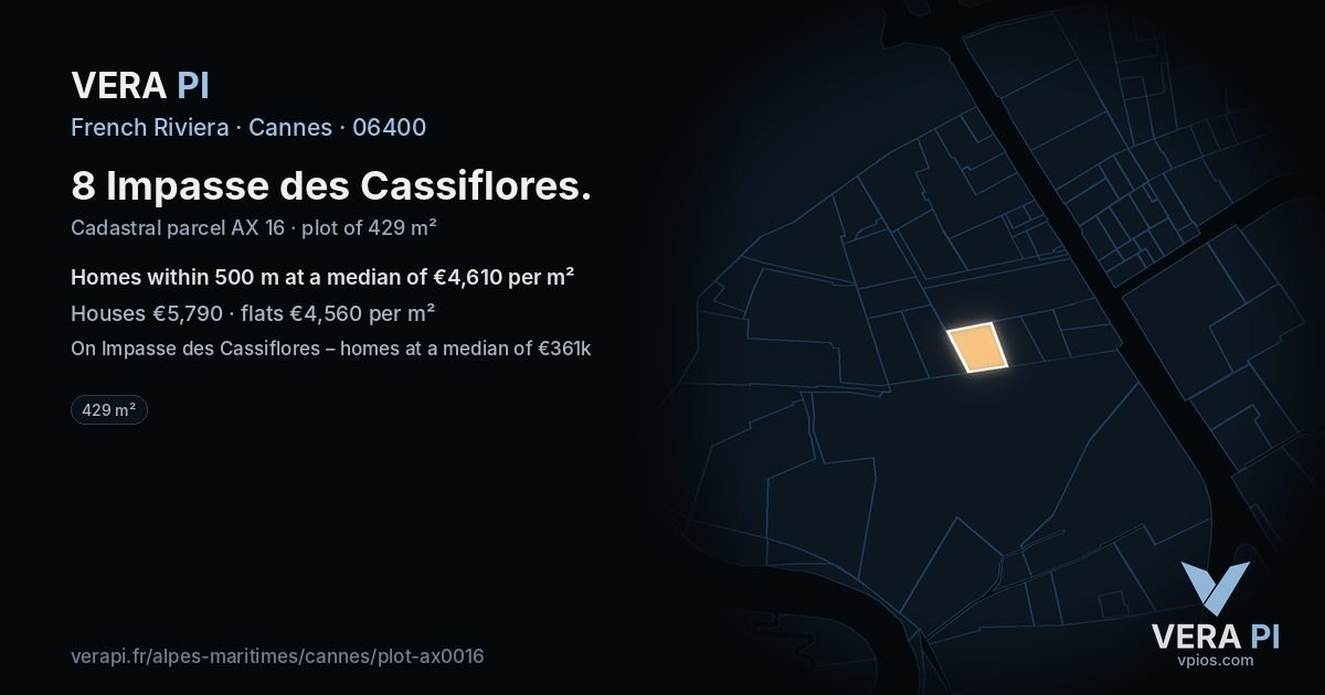 8 Impasse des Cassiflores, Cannes at night – the plot lit, the parcels around coloured by the prices near them