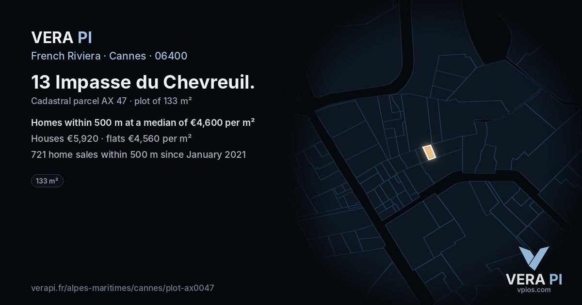 13 Impasse du Chevreuil, Cannes at night – the plot lit, the parcels around coloured by the prices near them