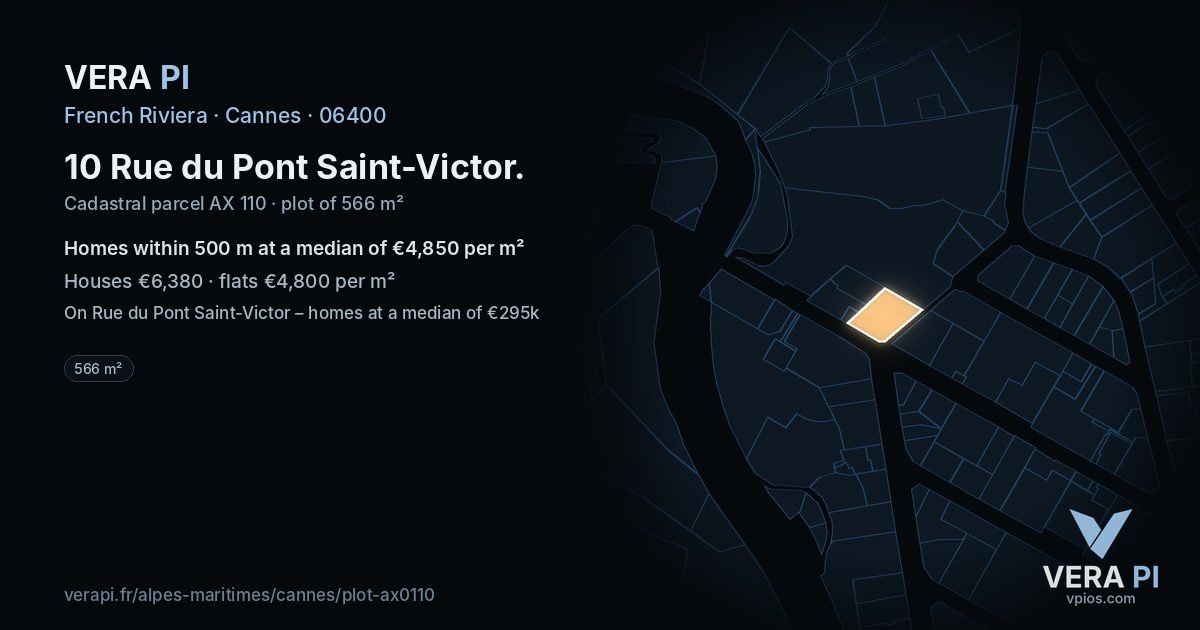 10 Rue du Pont Saint-Victor, Cannes at night – the plot lit, the parcels around coloured by the prices near them