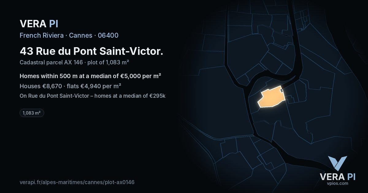 43 Rue du Pont Saint-Victor, Cannes at night – the plot lit, the parcels around coloured by the prices near them