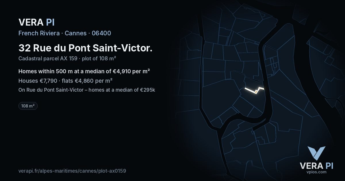 32 Rue du Pont Saint-Victor, Cannes at night – the plot lit, the parcels around coloured by the prices near them