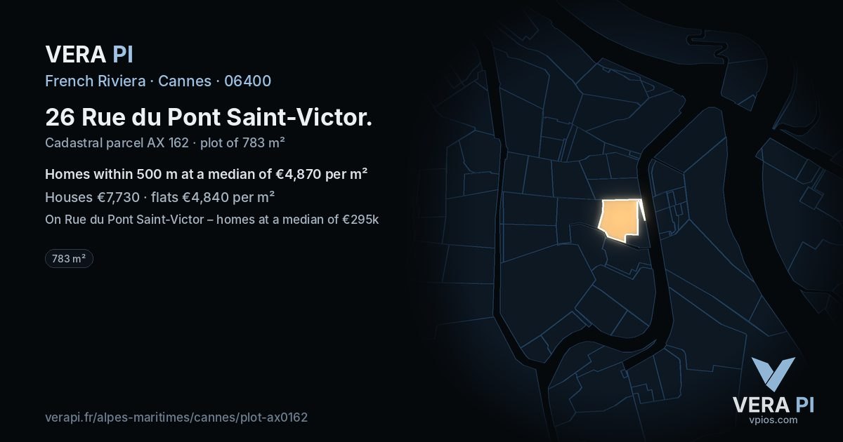 26 Rue du Pont Saint-Victor, Cannes at night – the plot lit, the parcels around coloured by the prices near them