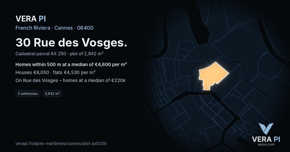 30 Rue des Vosges, Cannes at night – the plot lit, the parcels around coloured by the prices near them