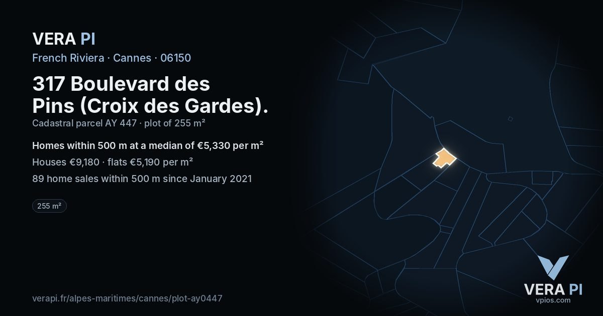 317 Boulevard des Pins (Croix des Gardes), Cannes at night – the plot lit, the parcels around coloured by the prices near them
