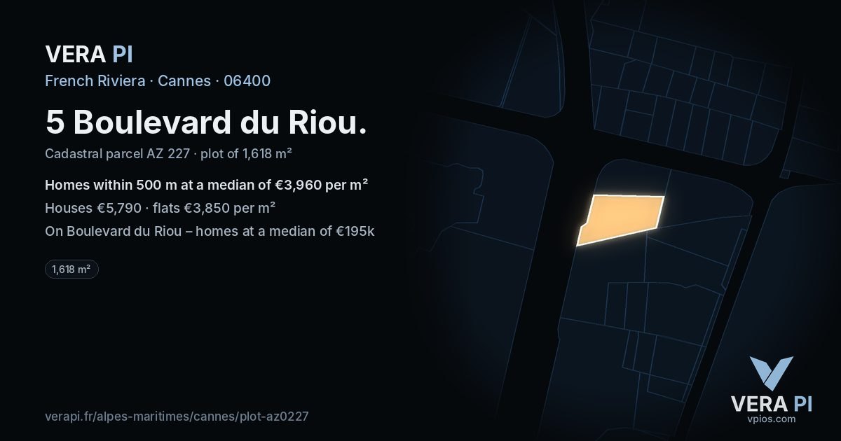 5 Boulevard du Riou, Cannes at night – the plot lit, the parcels around coloured by the prices near them