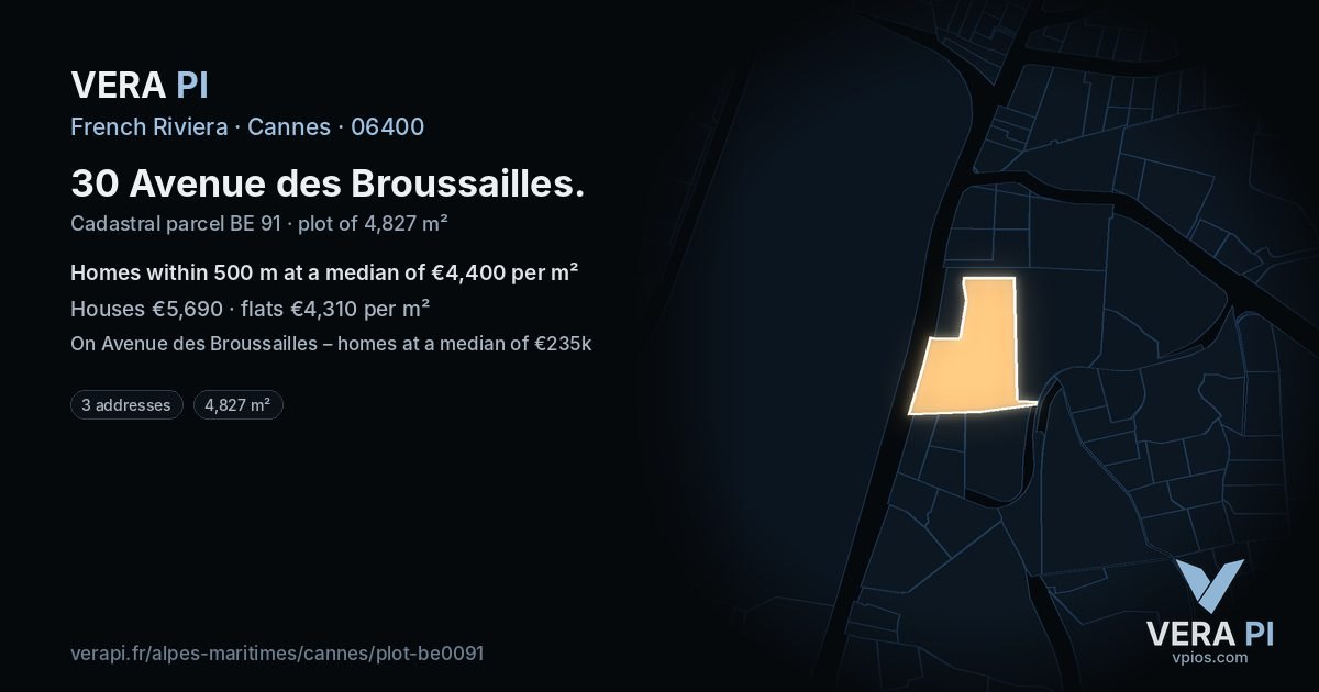 30 Avenue des Broussailles, Cannes at night – the plot lit, the parcels around coloured by the prices near them