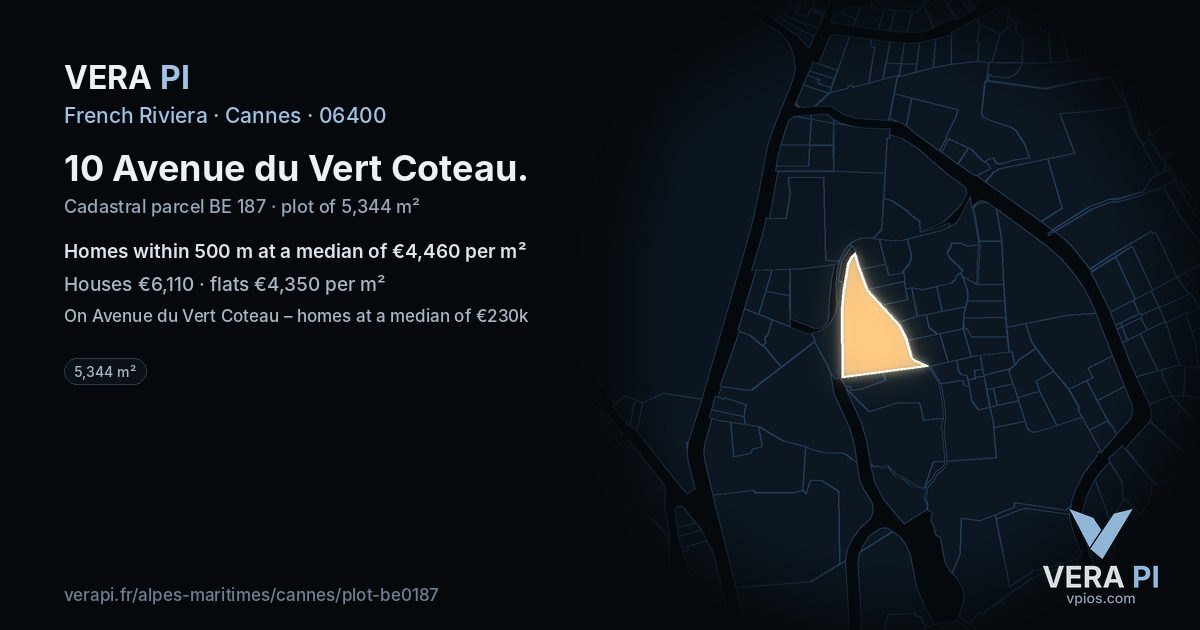 10 Avenue du Vert Coteau, Cannes at night – the plot lit, the parcels around coloured by the prices near them
