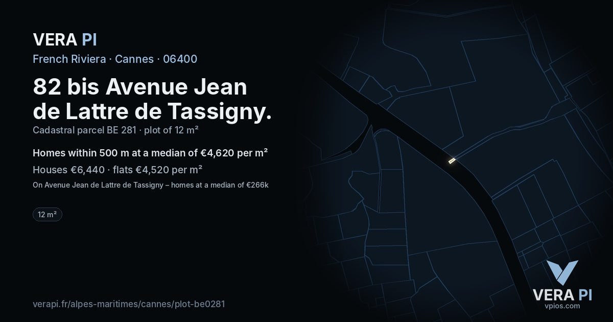 82 bis Avenue Jean de Lattre de Tassigny, Cannes at night – the plot lit, the parcels around coloured by the prices near them