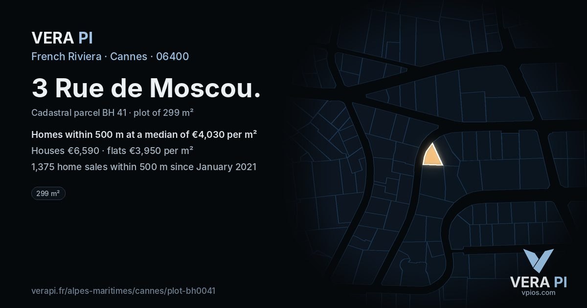 3 Rue de Moscou, Cannes at night – the plot lit, the parcels around coloured by the prices near them