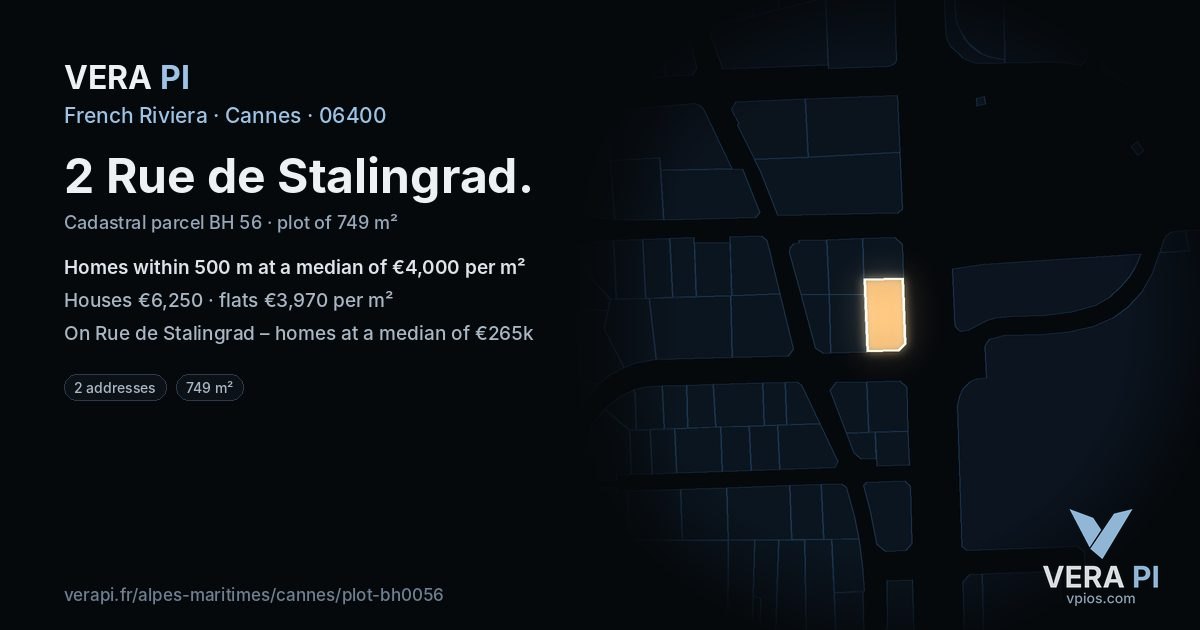 2 Rue de Stalingrad, Cannes at night – the plot lit, the parcels around coloured by the prices near them