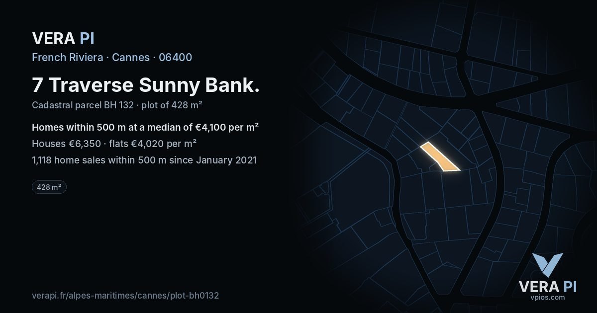 7 Traverse Sunny Bank, Cannes at night – the plot lit, the parcels around coloured by the prices near them