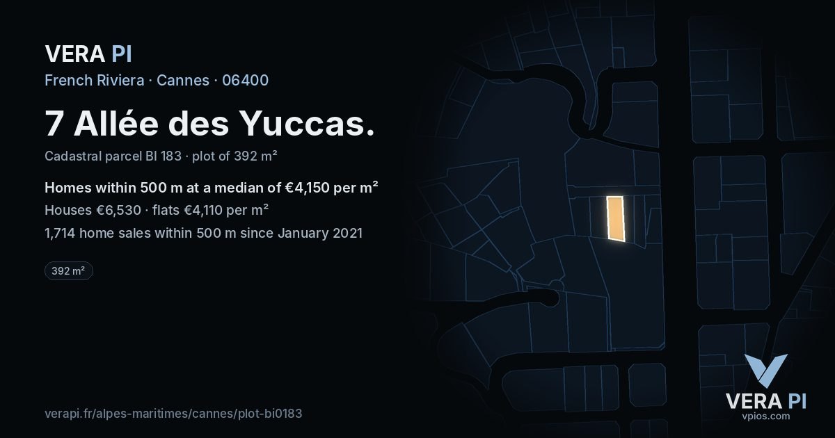 7 Allée des Yuccas, Cannes at night – the plot lit, the parcels around coloured by the prices near them