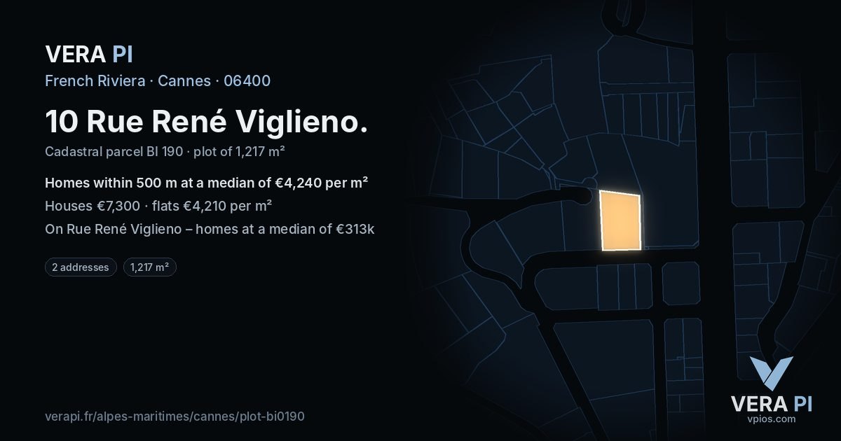 10 Rue René Viglieno, Cannes at night – the plot lit, the parcels around coloured by the prices near them