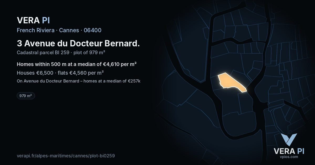 3 Avenue du Docteur Bernard, Cannes at night – the plot lit, the parcels around coloured by the prices near them