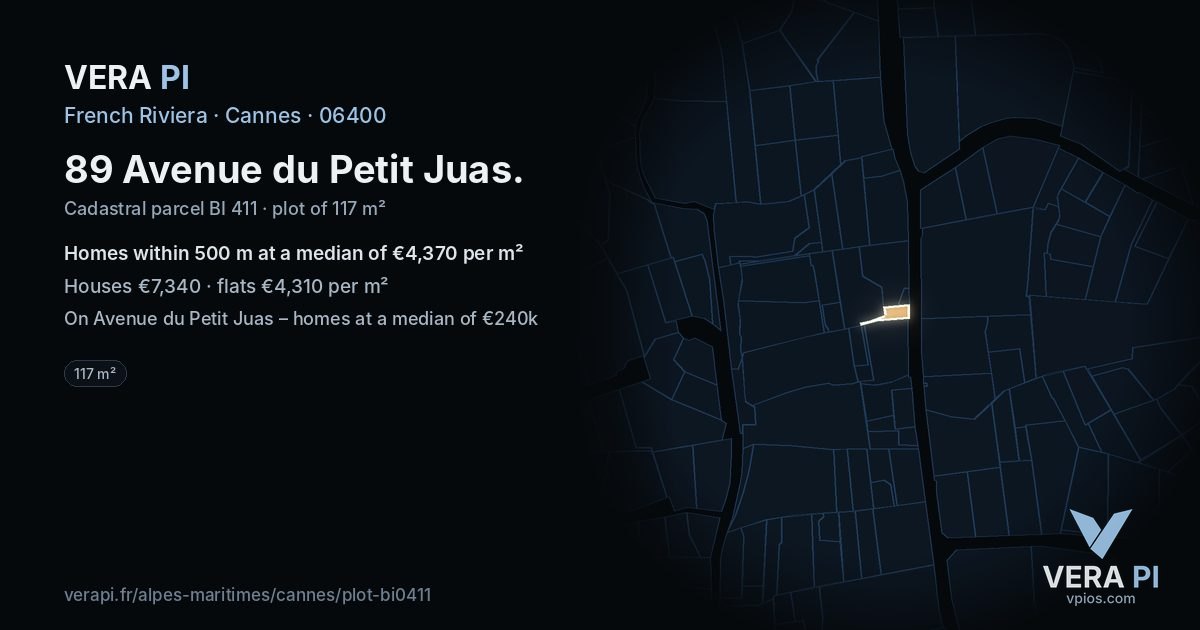 89 Avenue du Petit Juas, Cannes at night – the plot lit, the parcels around coloured by the prices near them