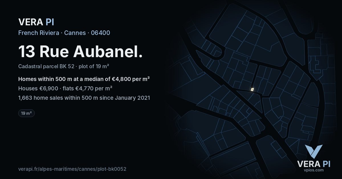 13 Rue Aubanel, Cannes at night – the plot lit, the parcels around coloured by the prices near them