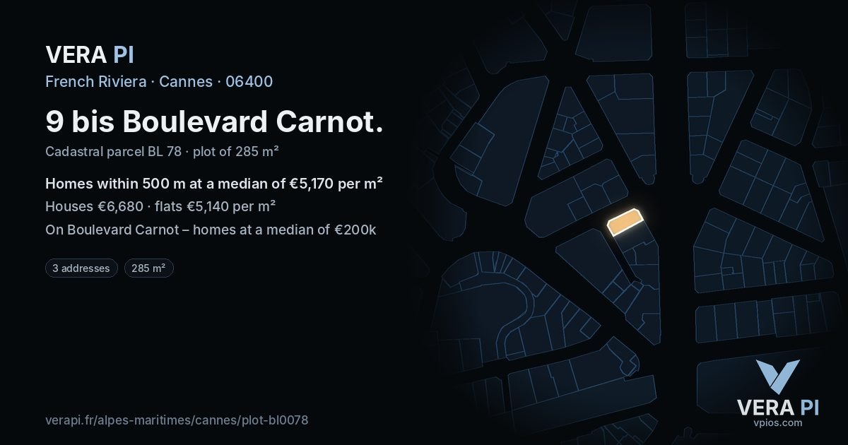 9 bis Boulevard Carnot, Cannes at night – the plot lit, the parcels around coloured by the prices near them