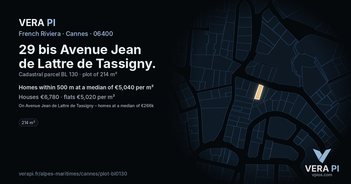 29 bis Avenue Jean de Lattre de Tassigny, Cannes at night – the plot lit, the parcels around coloured by the prices near them