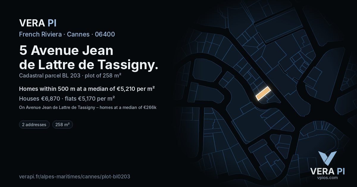 5 Avenue Jean de Lattre de Tassigny, Cannes at night – the plot lit, the parcels around coloured by the prices near them