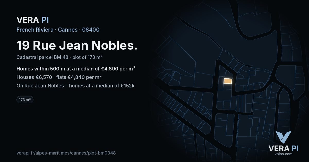 19 Rue Jean Nobles, Cannes at night – the plot lit, the parcels around coloured by the prices near them