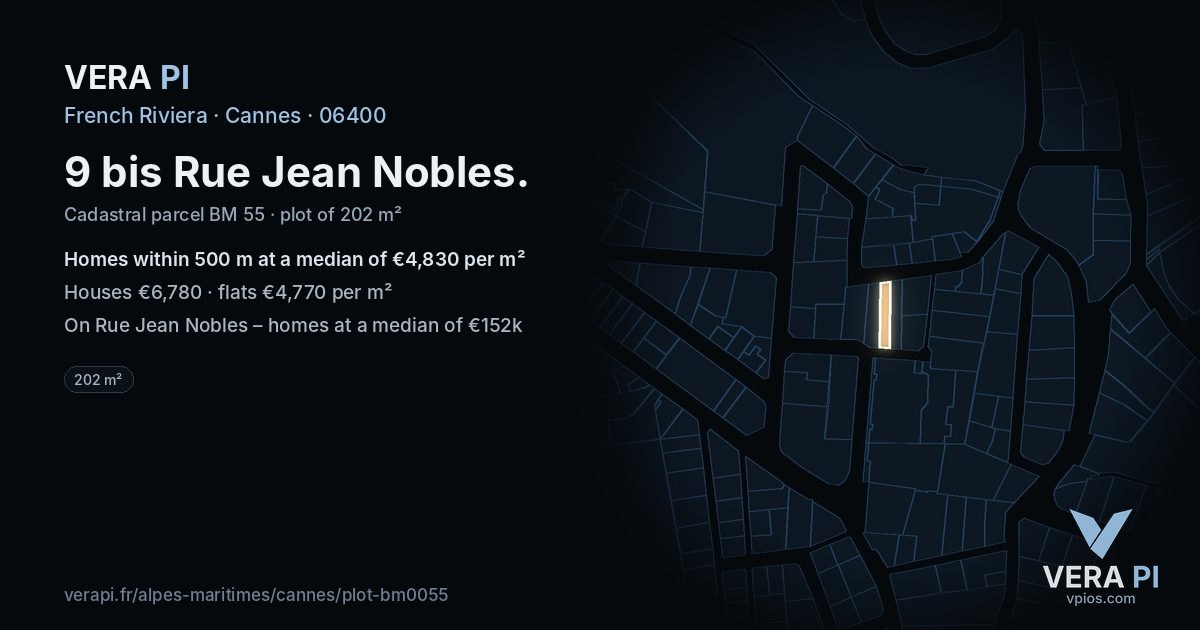 9 bis Rue Jean Nobles, Cannes at night – the plot lit, the parcels around coloured by the prices near them