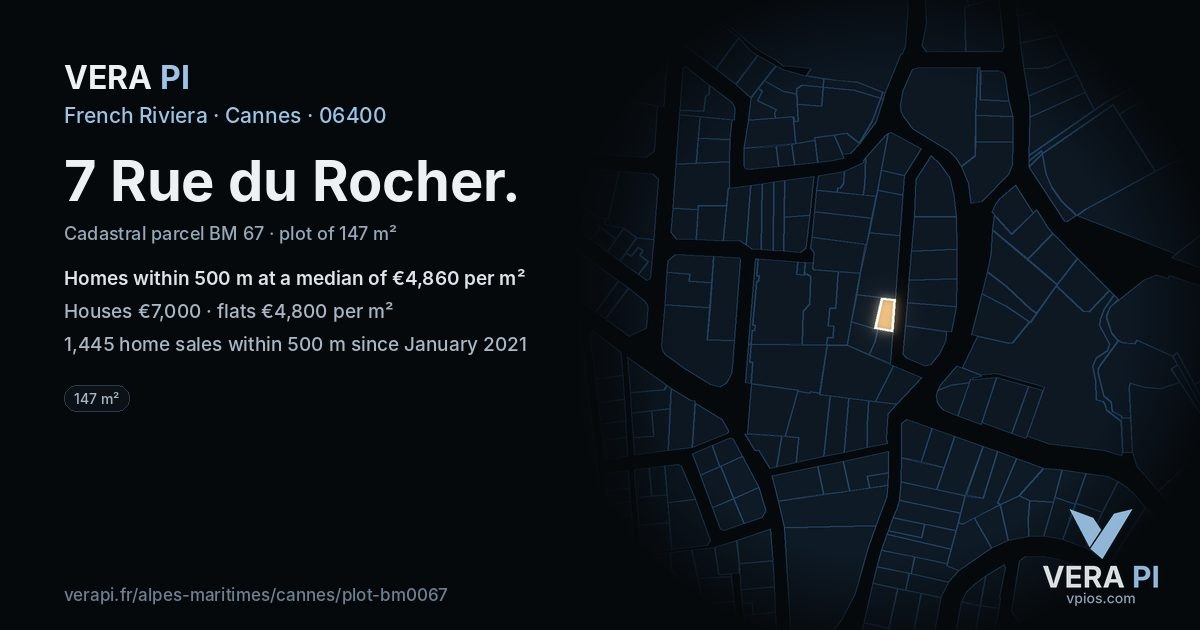 7 Rue du Rocher, Cannes at night – the plot lit, the parcels around coloured by the prices near them