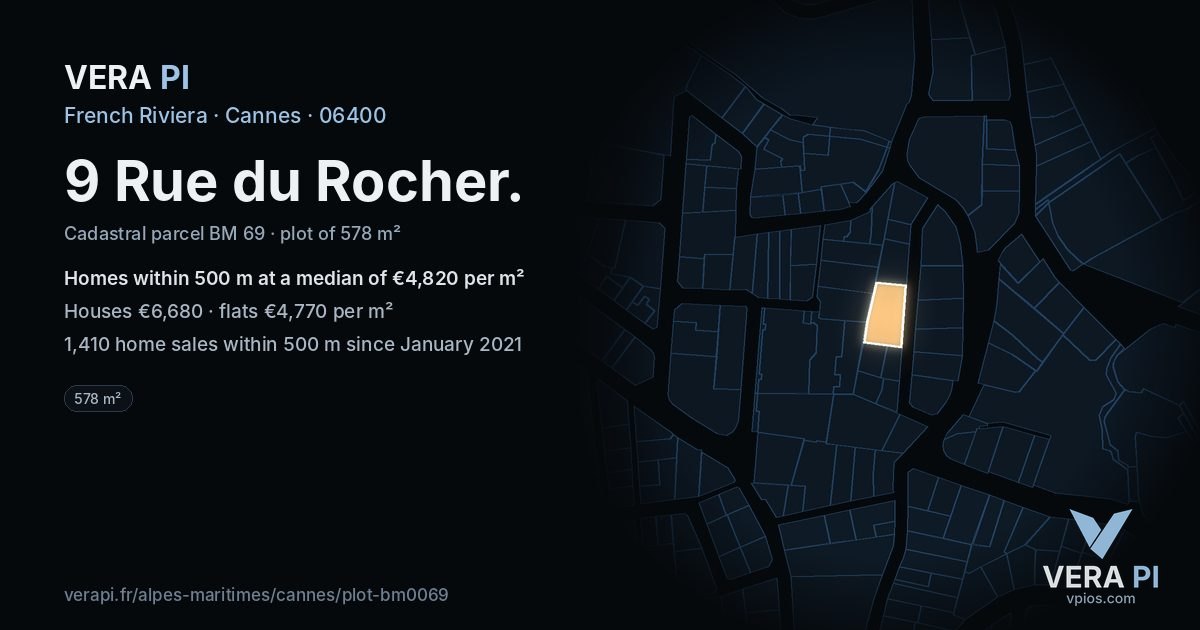 9 Rue du Rocher, Cannes at night – the plot lit, the parcels around coloured by the prices near them