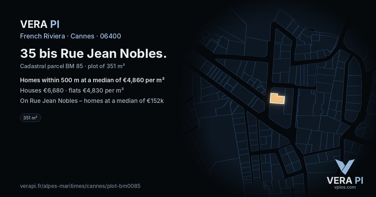 35 bis Rue Jean Nobles, Cannes at night – the plot lit, the parcels around coloured by the prices near them