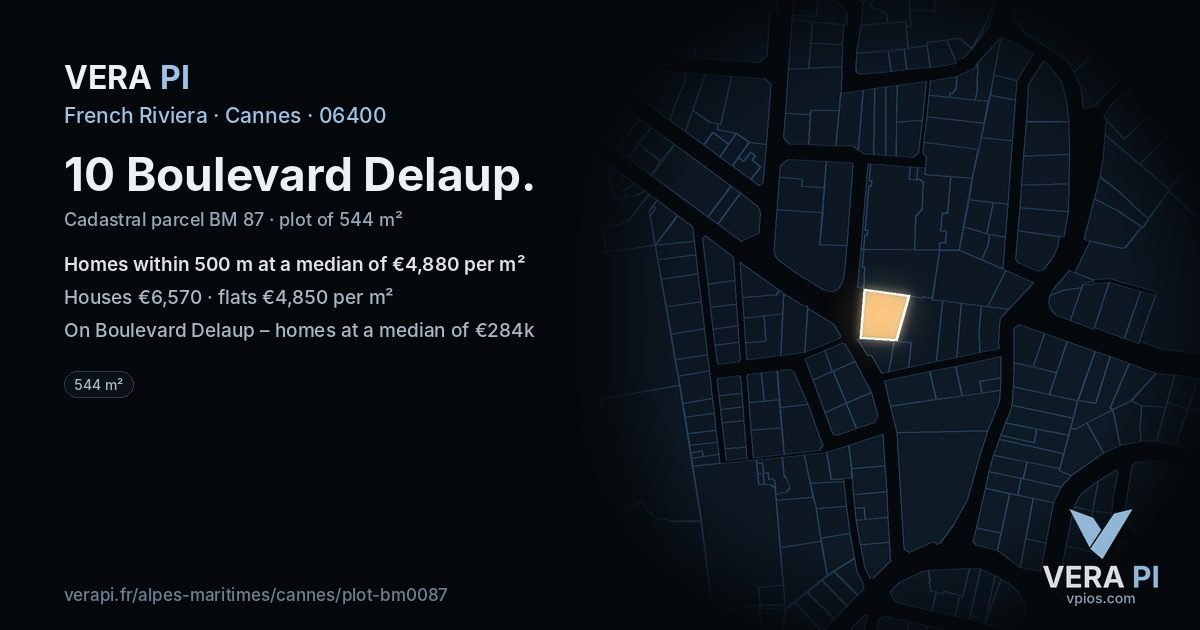 10 Boulevard Delaup, Cannes at night – the plot lit, the parcels around coloured by the prices near them