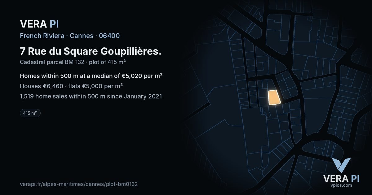 7 Rue du Square Goupillières, Cannes at night – the plot lit, the parcels around coloured by the prices near them