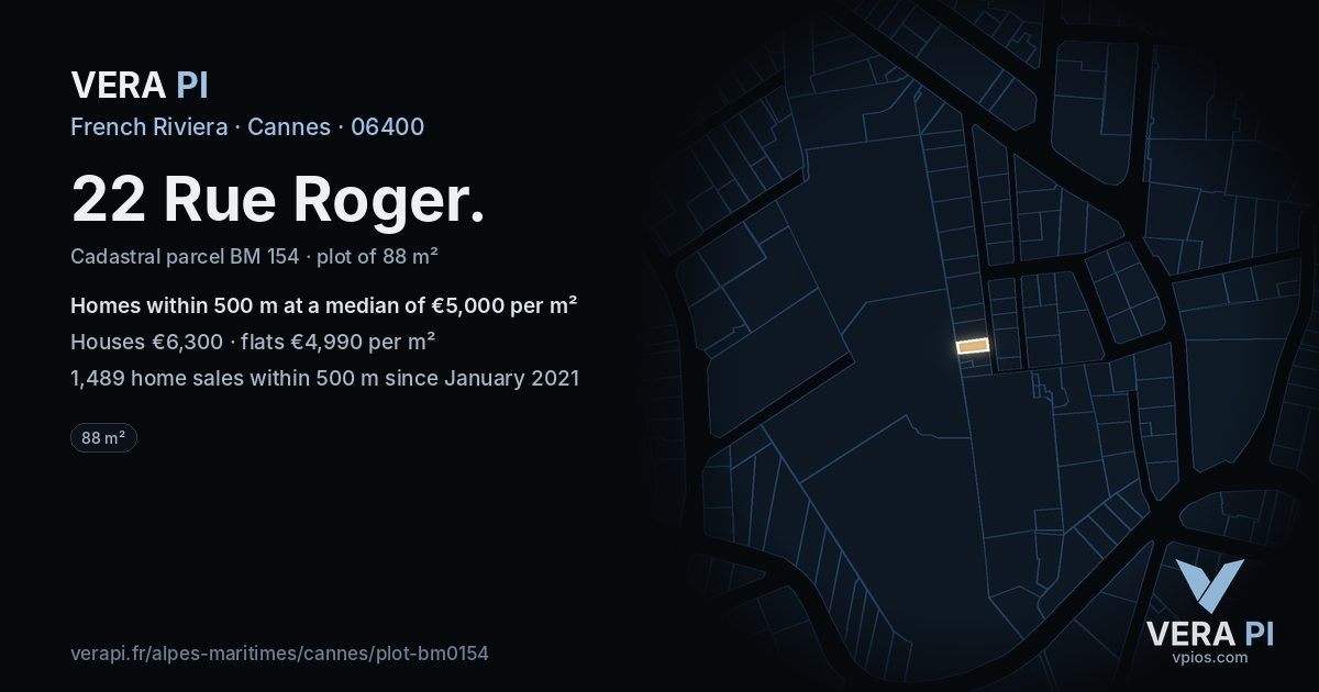 22 Rue Roger, Cannes at night – the plot lit, the parcels around coloured by the prices near them