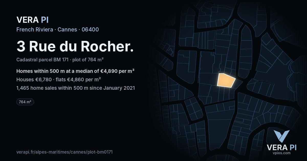 3 Rue du Rocher, Cannes at night – the plot lit, the parcels around coloured by the prices near them
