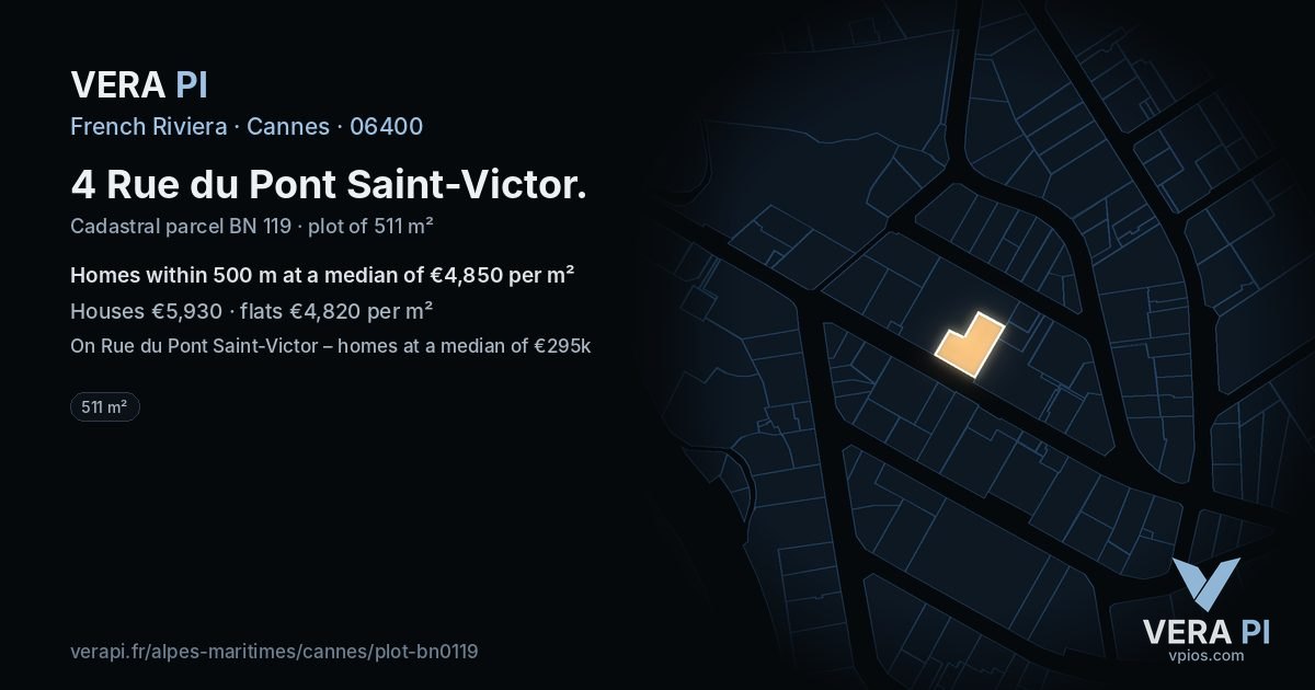 4 Rue du Pont Saint-Victor, Cannes at night – the plot lit, the parcels around coloured by the prices near them