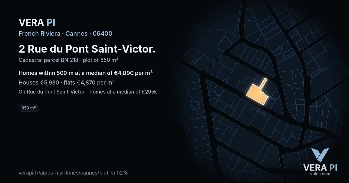 2 Rue du Pont Saint-Victor, Cannes at night – the plot lit, the parcels around coloured by the prices near them