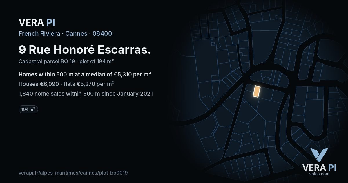 9 Rue Honoré Escarras, Cannes at night – the plot lit, the parcels around coloured by the prices near them