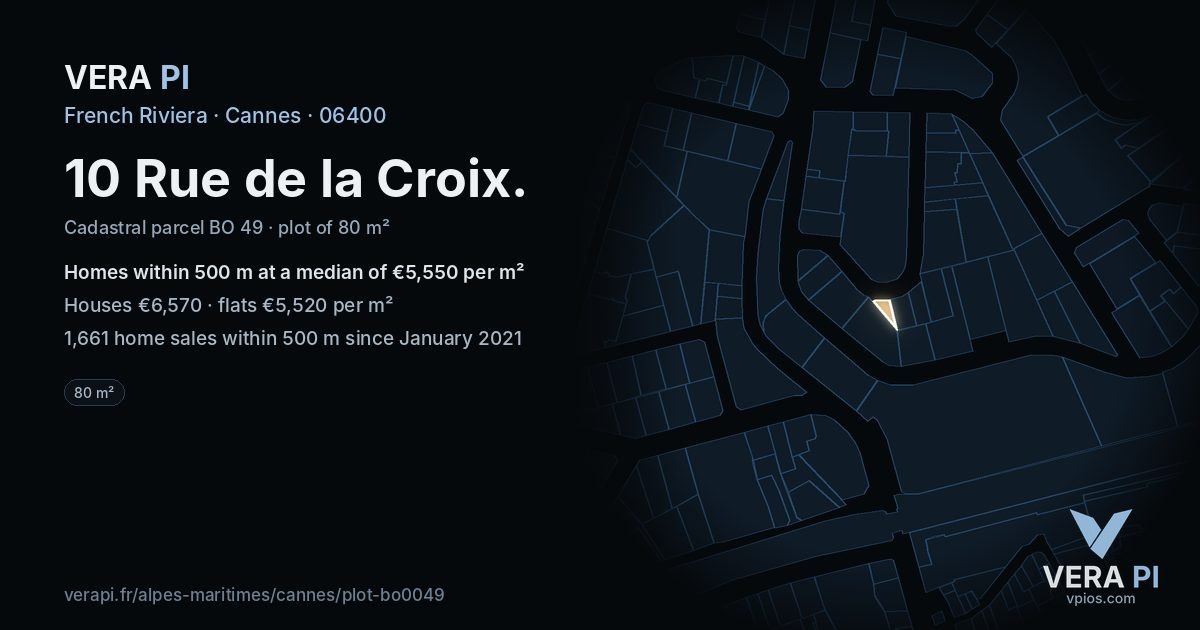 10 Rue de la Croix, Cannes at night – the plot lit, the parcels around coloured by the prices near them