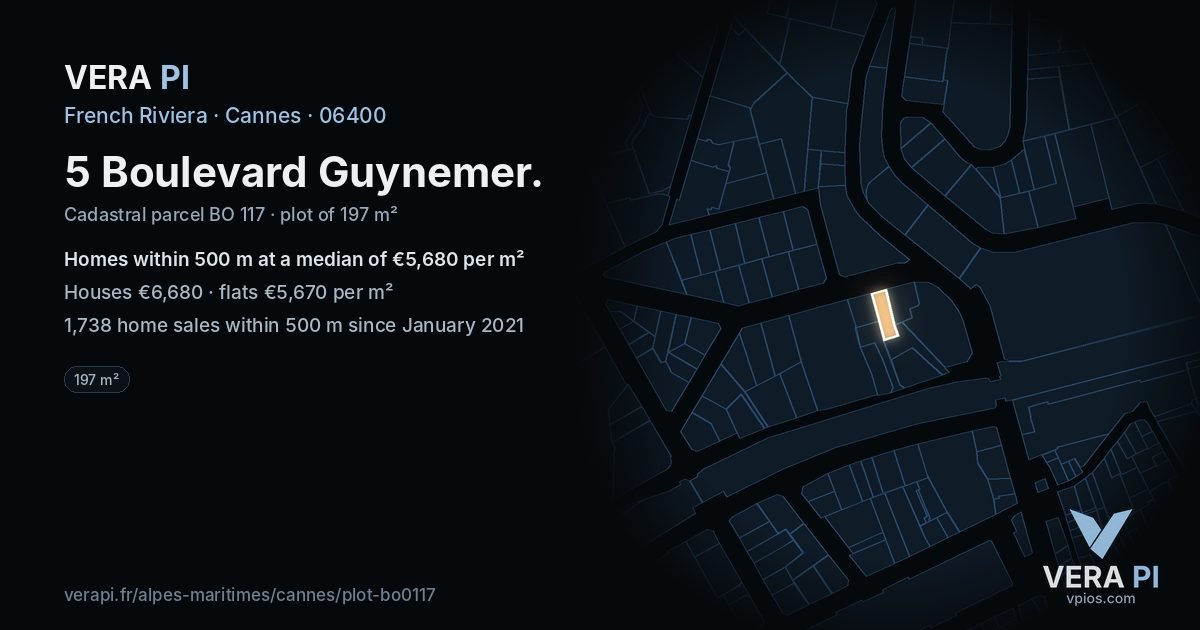 5 Boulevard Guynemer, Cannes at night – the plot lit, the parcels around coloured by the prices near them