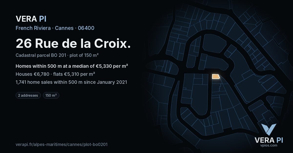 26 Rue de la Croix, Cannes at night – the plot lit, the parcels around coloured by the prices near them