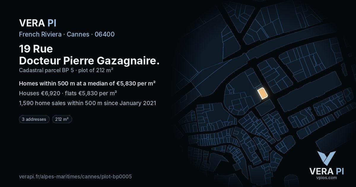 19 Rue Docteur Pierre Gazagnaire, Cannes at night – the plot lit, the parcels around coloured by the prices near them